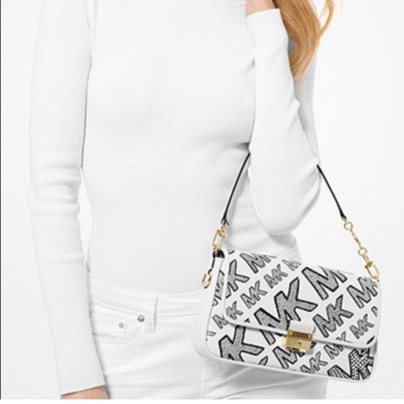 π€ β€οΈMICHAEL KORS β€οΈπ€ BRADSHAW SMALL LOGO EMBOSSED LEATHER SHOULDER - Picture 1 of 14